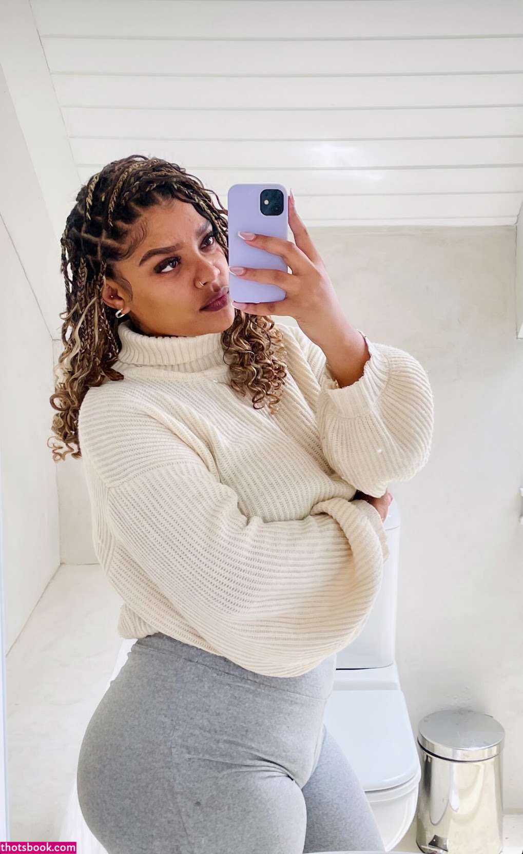 Iam Andreajade Photo #7