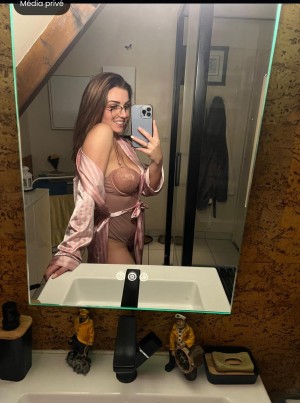 Melodymoodtoday Photo #14