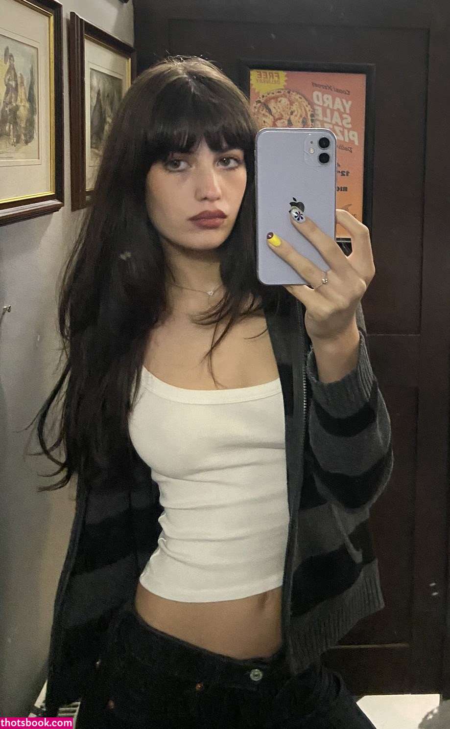 Reaisnowhite Photo #9