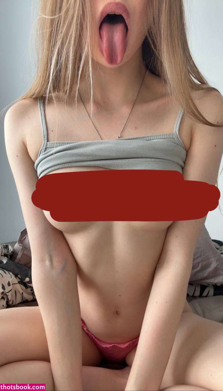 Sienna Moore Photo #14