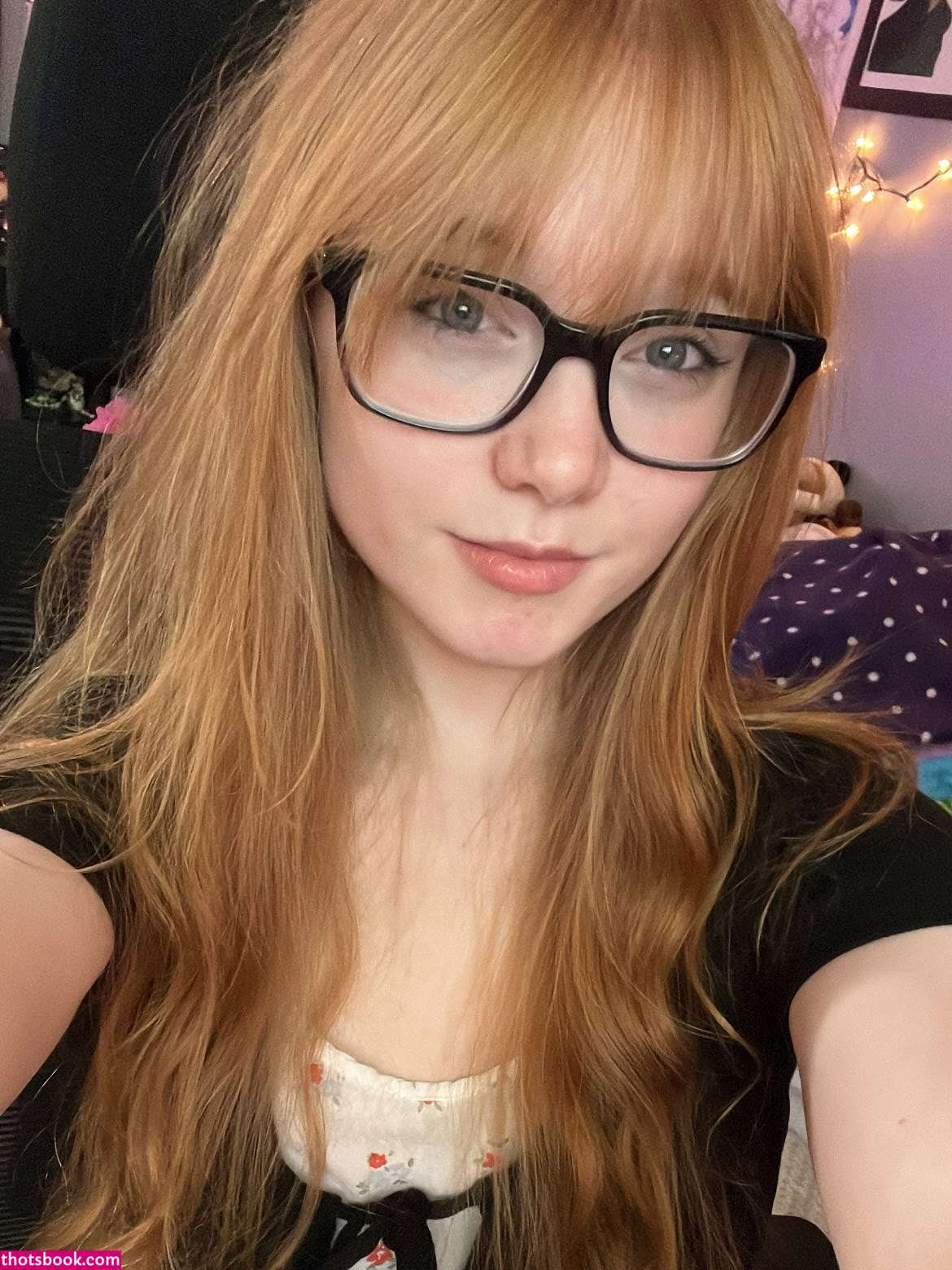 widecatface Photo #3