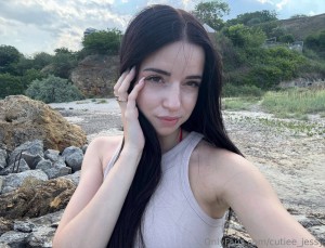 Cutiee Jessy Photo #17