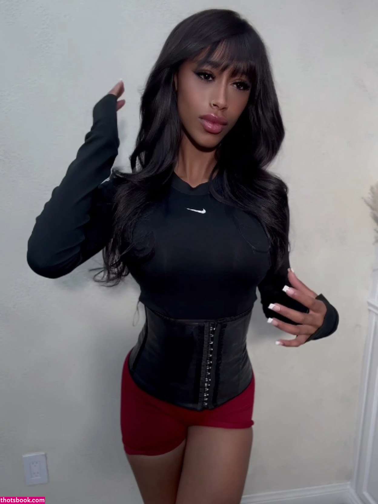 sheswinterrr Photo #9