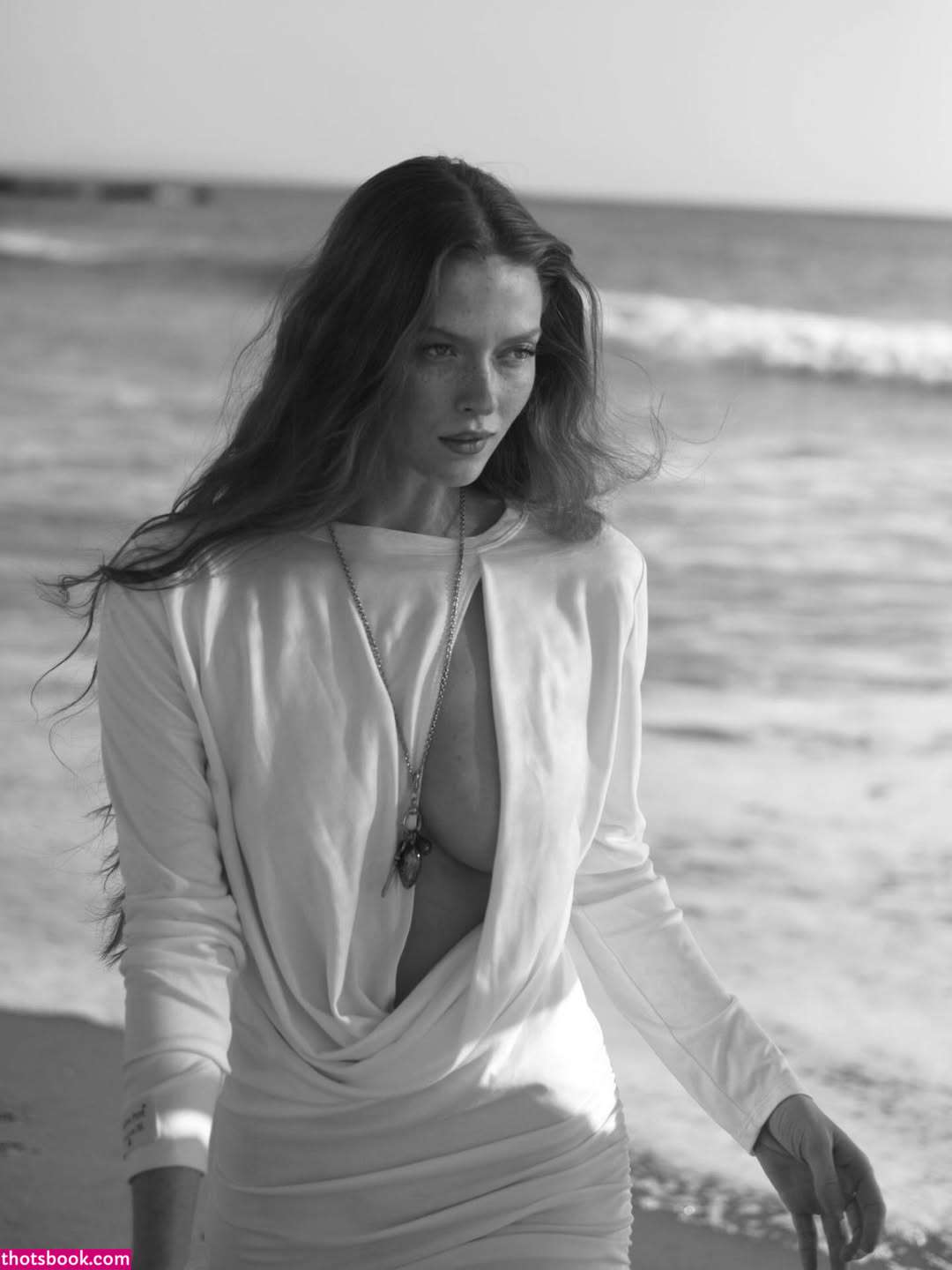 Larsen Thompson Photo #121