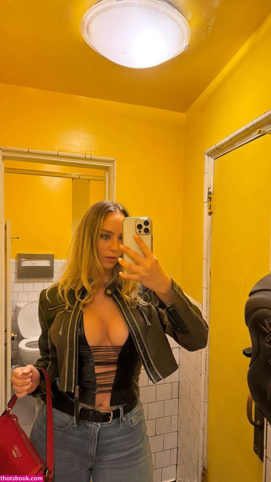 Leanne Fabian Photo #31