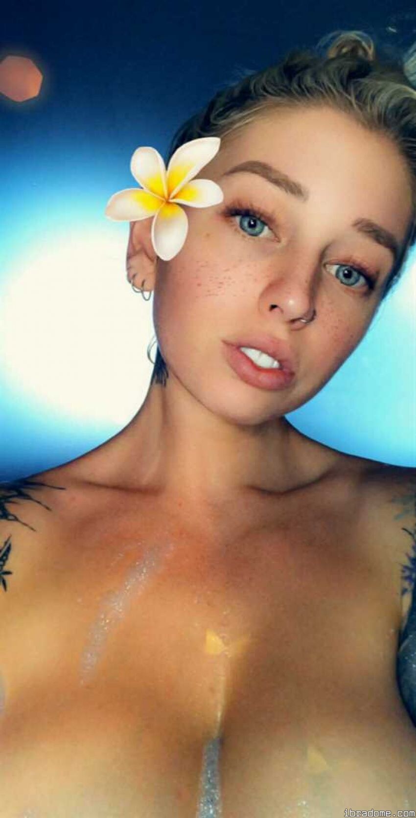 Vicky Aisha Photo #211