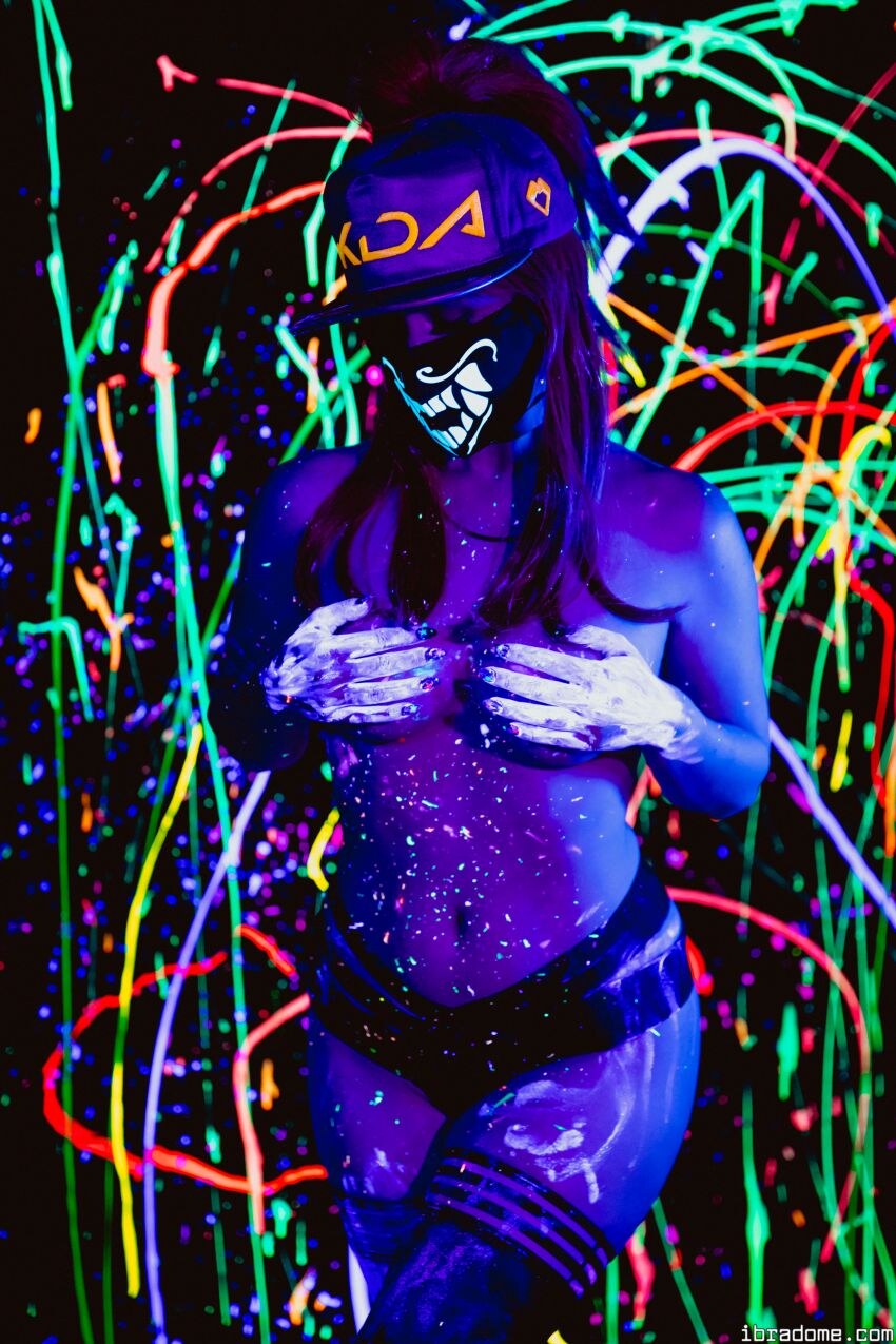 Meg Turney Photo #136