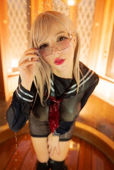 Katyuska Moonfox Photo #934