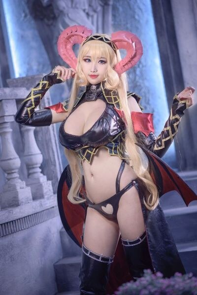 Kaya Huang Photo #15