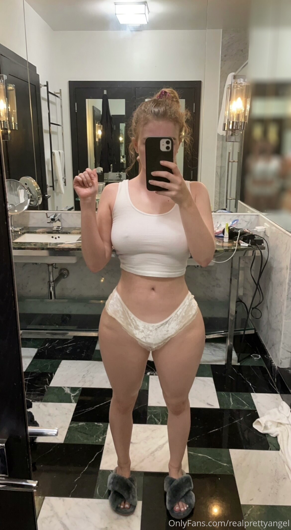 Realprettyangel Photo #3