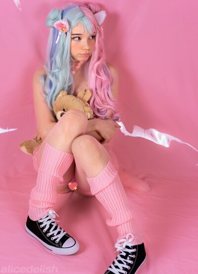 Alice Delish Photo #335