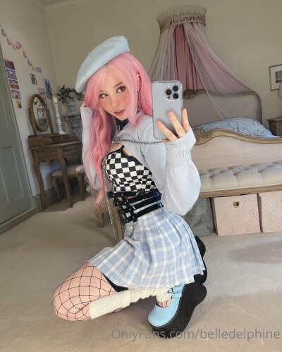 Belle Delphine Photo #4055