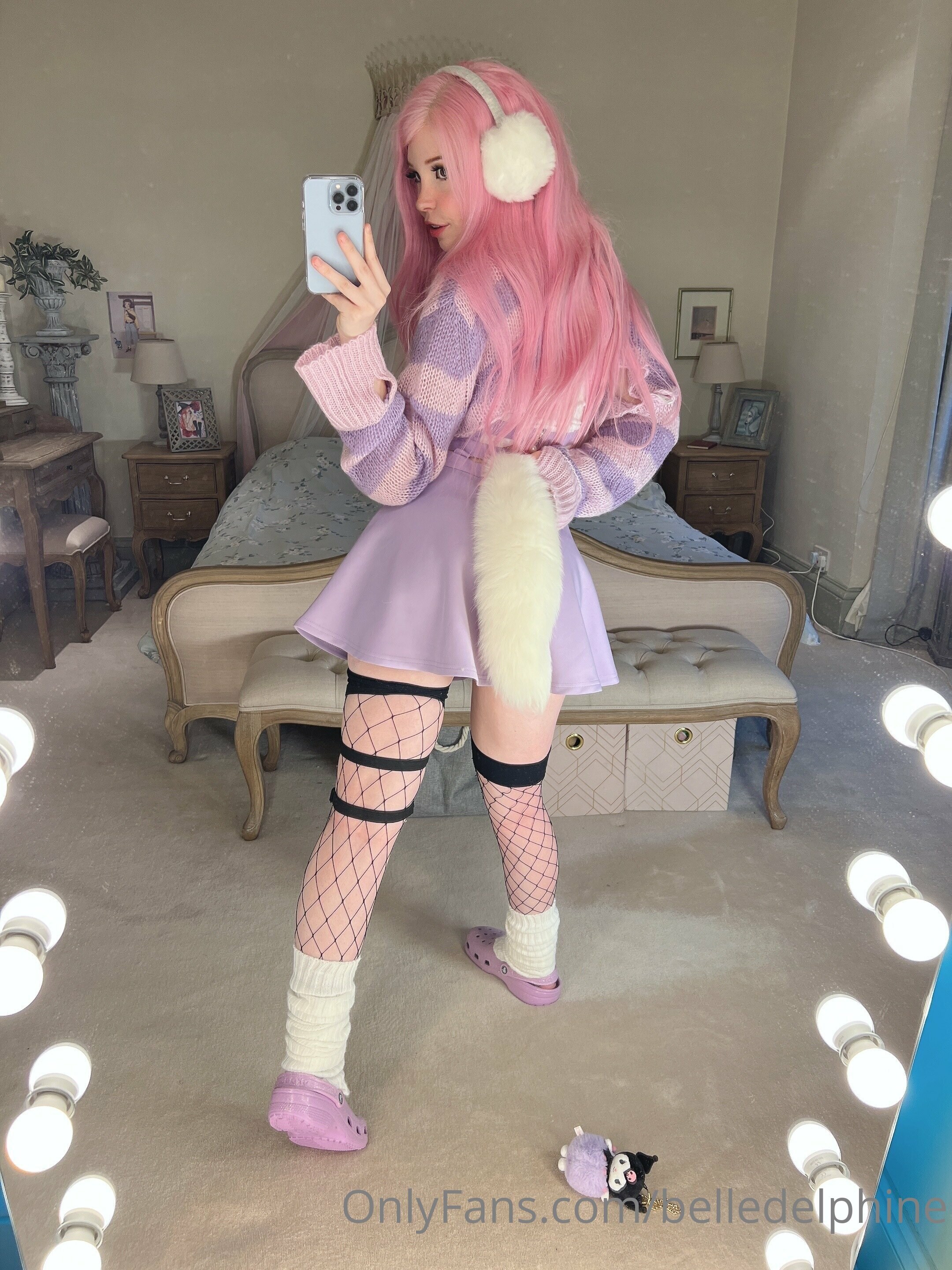 Belle Delphine Photo #4117
