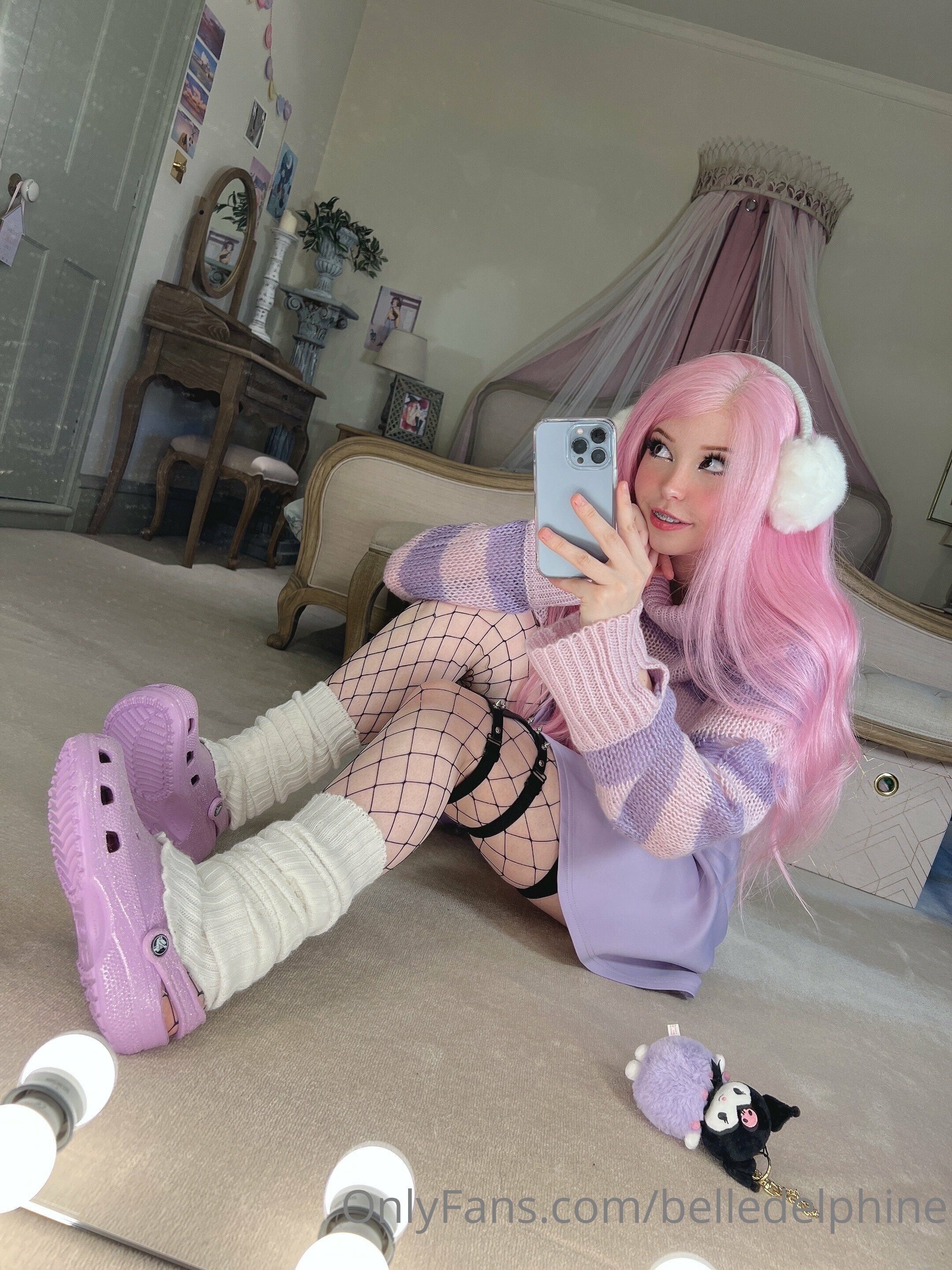 Belle Delphine Photo #4127