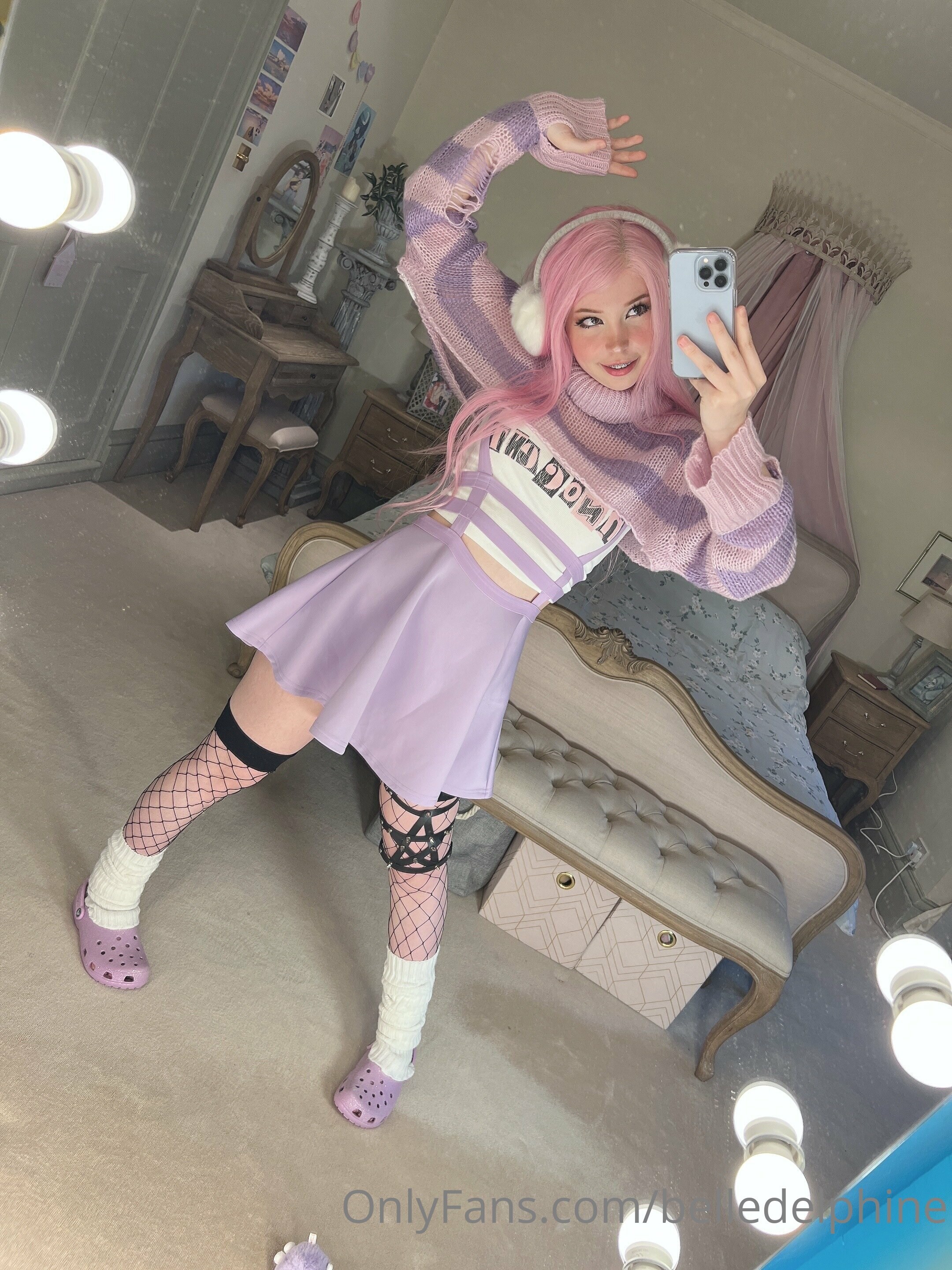 Belle Delphine Photo #4136