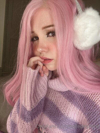 Belle Delphine Photo #4140