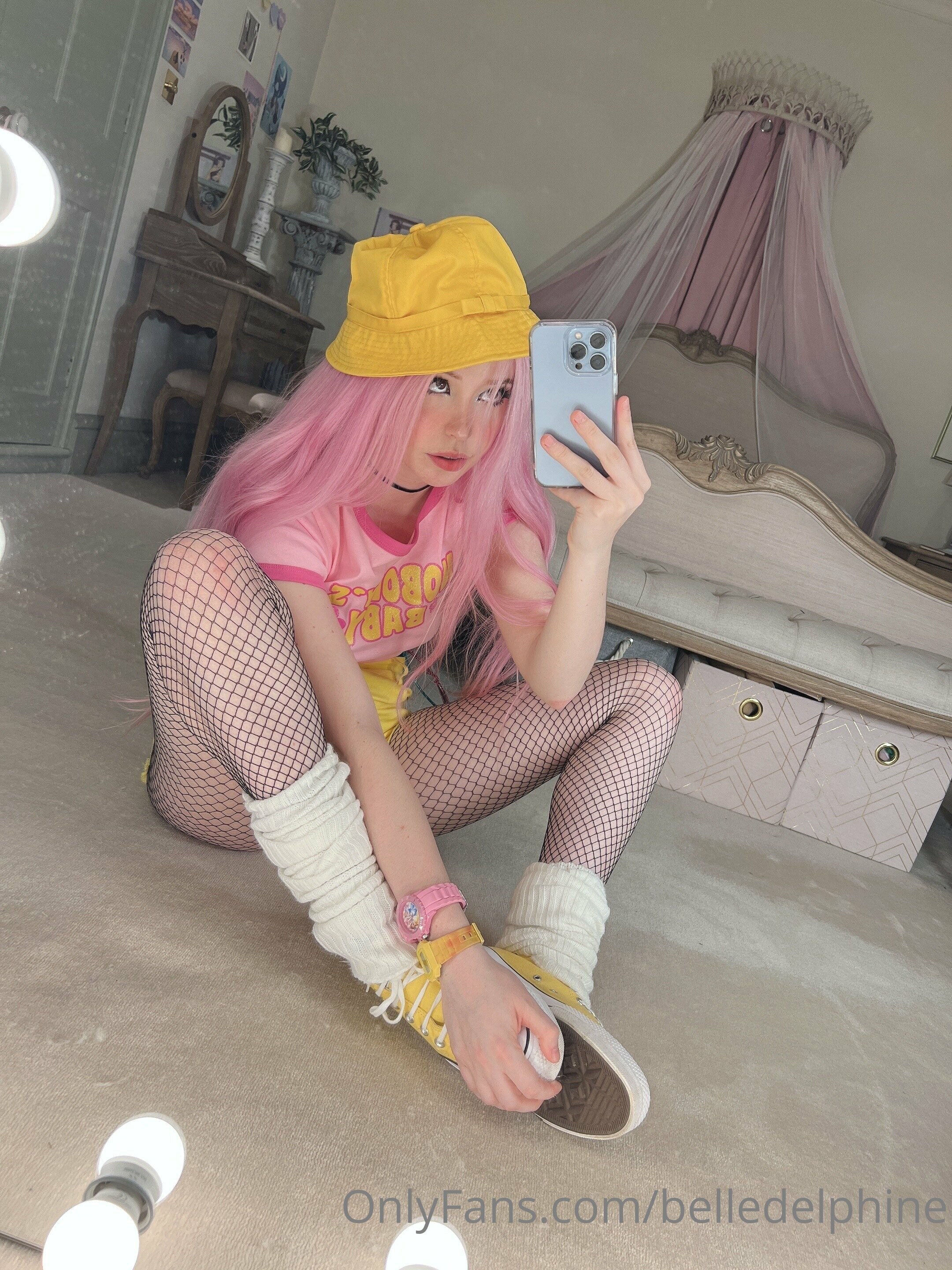 Belle Delphine Photo #4299