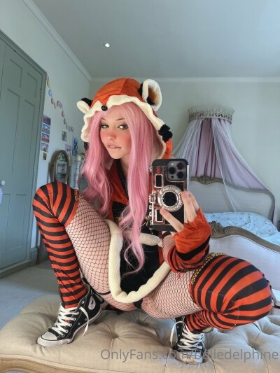 Belle Delphine Photo #4723