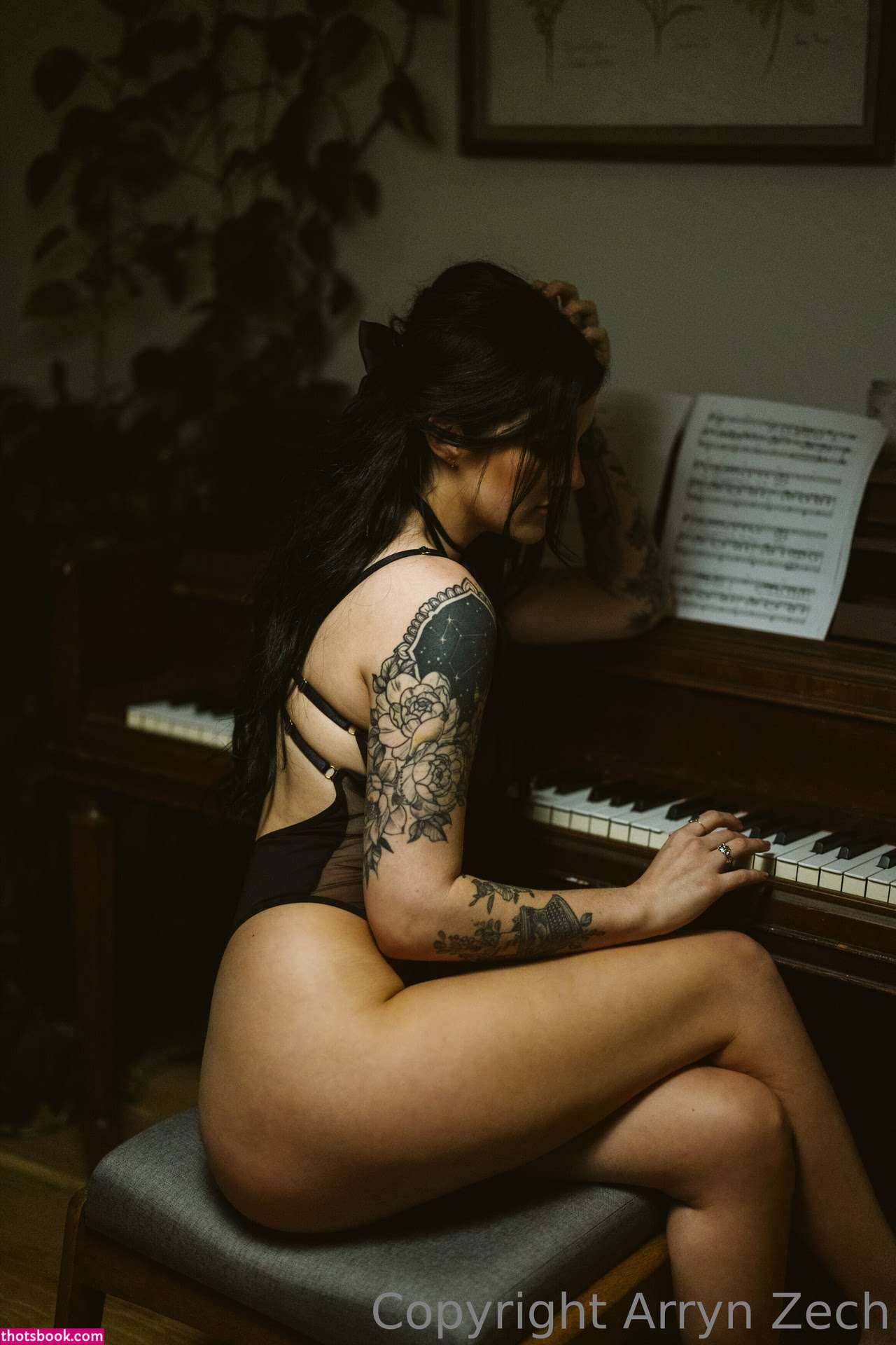 Arryn Zech Photo #59