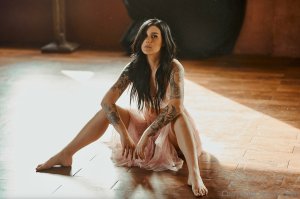 Arryn Zech Photo #96