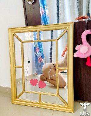 Gatasinbotas26 Photo #10