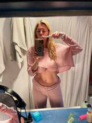 Diora Baird Photo #160