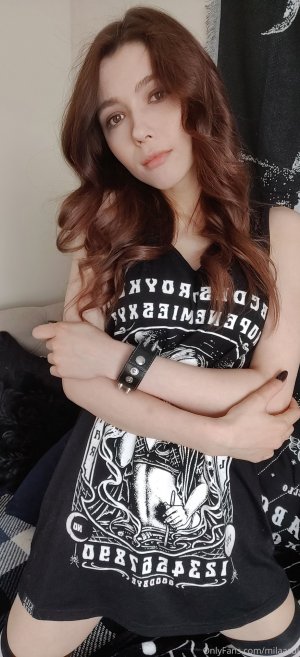 Mila Azul Photo #957