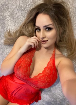 Tabitha Lyons Photo #135