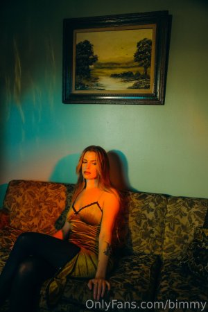 Barbara Dunkelman Photo #63