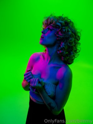 Barbara Dunkelman Photo #79