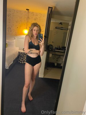Barbara Dunkelman Photo #100