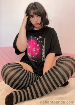 Cora Defiantpanda Photo #18