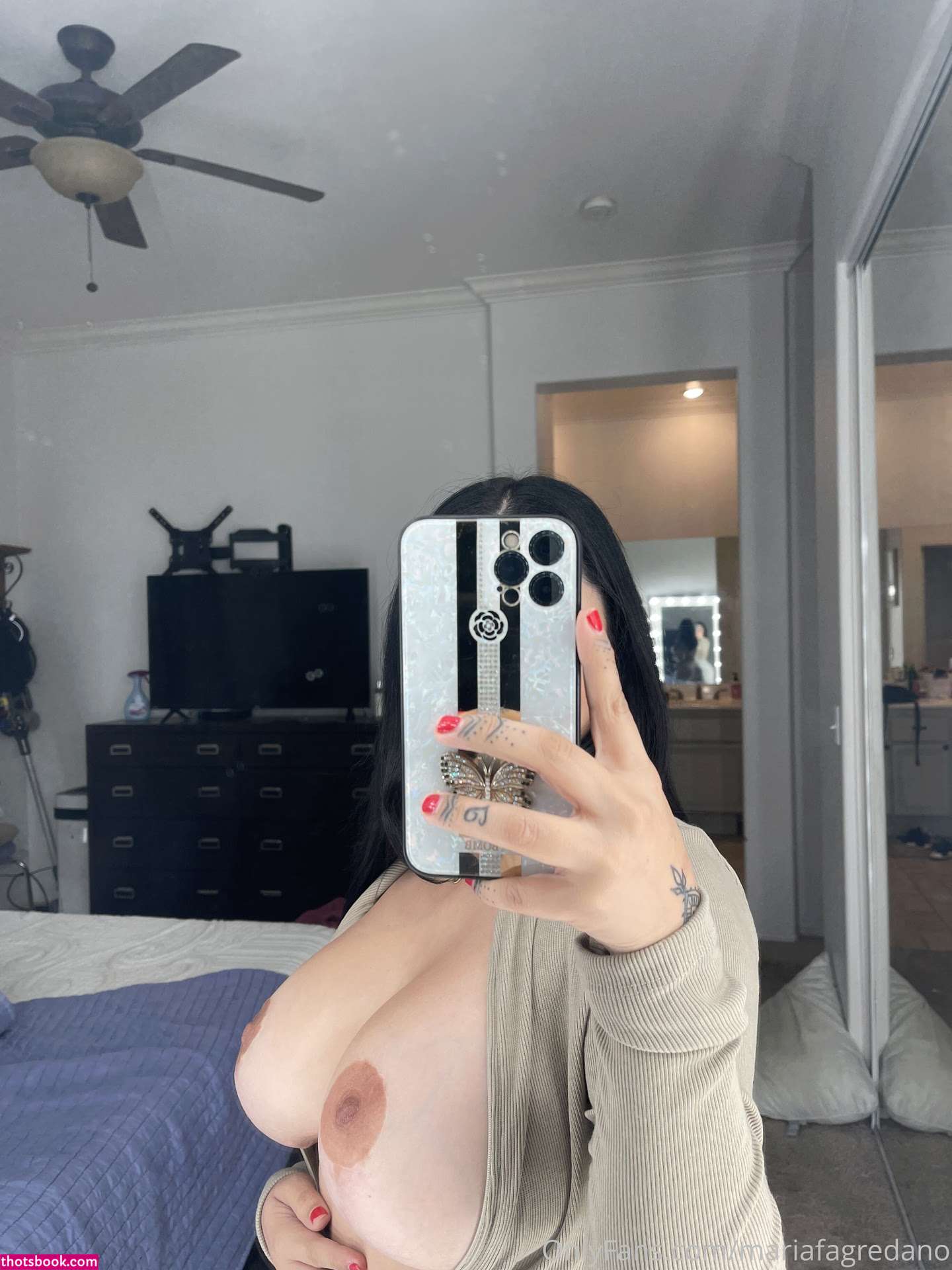 Nichole Pure Photo #12