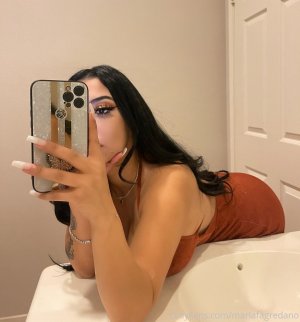 Nichole Pure Photo #25