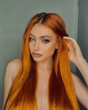 Andreeamaresof Photo #92