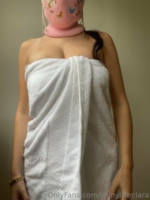 Shinylikeclara Photo #53