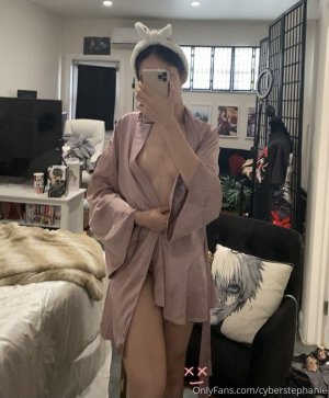 Cyberstephanie Photo #122