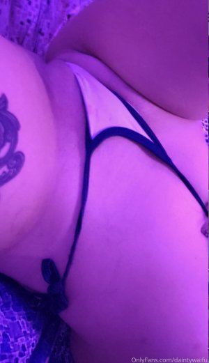 Daintywaifu Photo #41