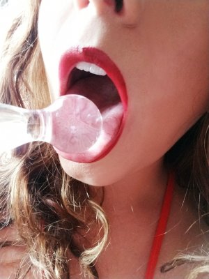 London Andrews Photo #82