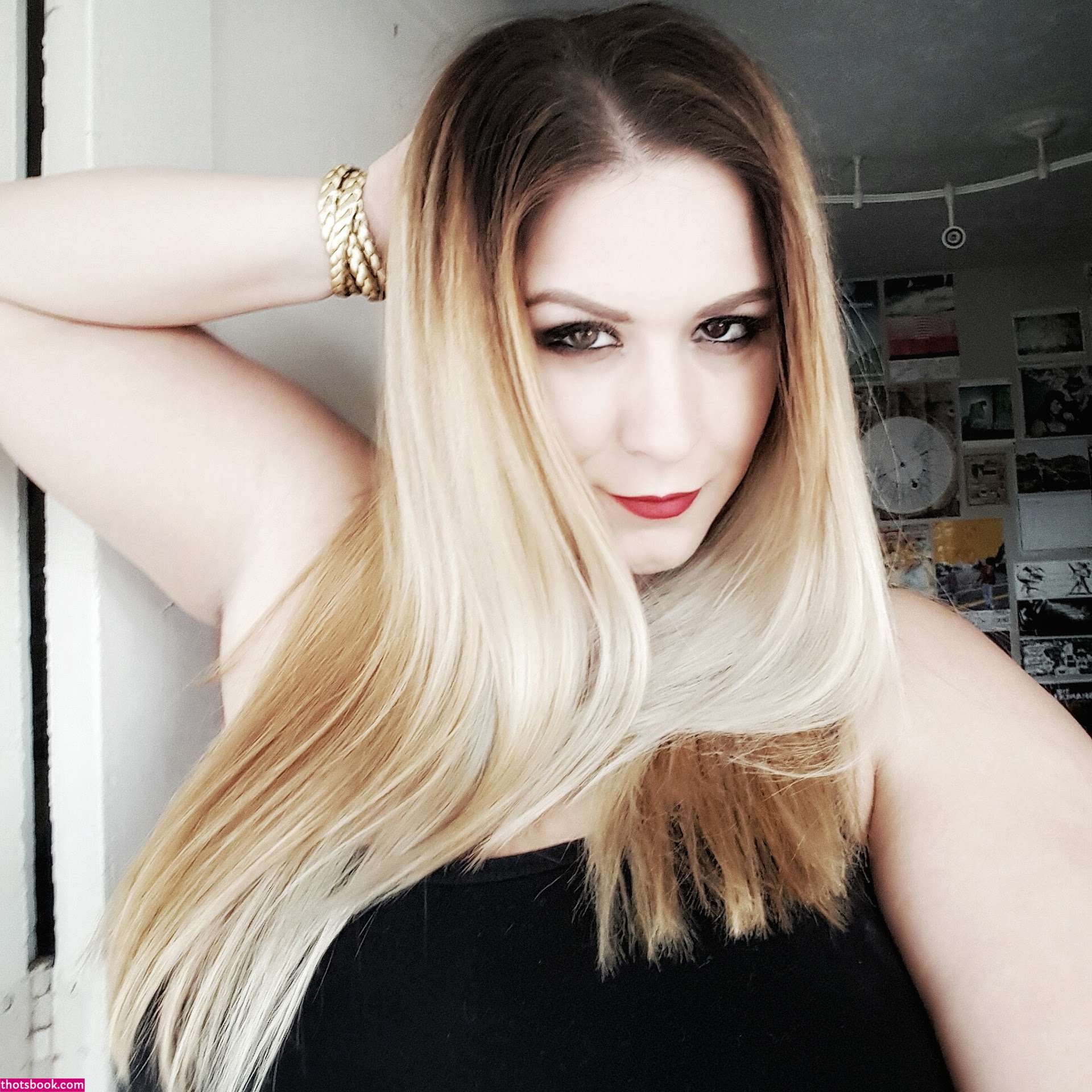 London Andrews Photo #276