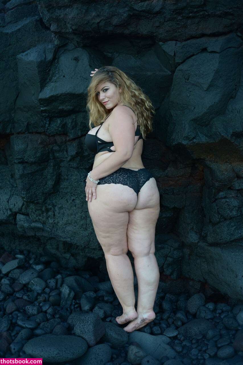 London Andrews Photo #299