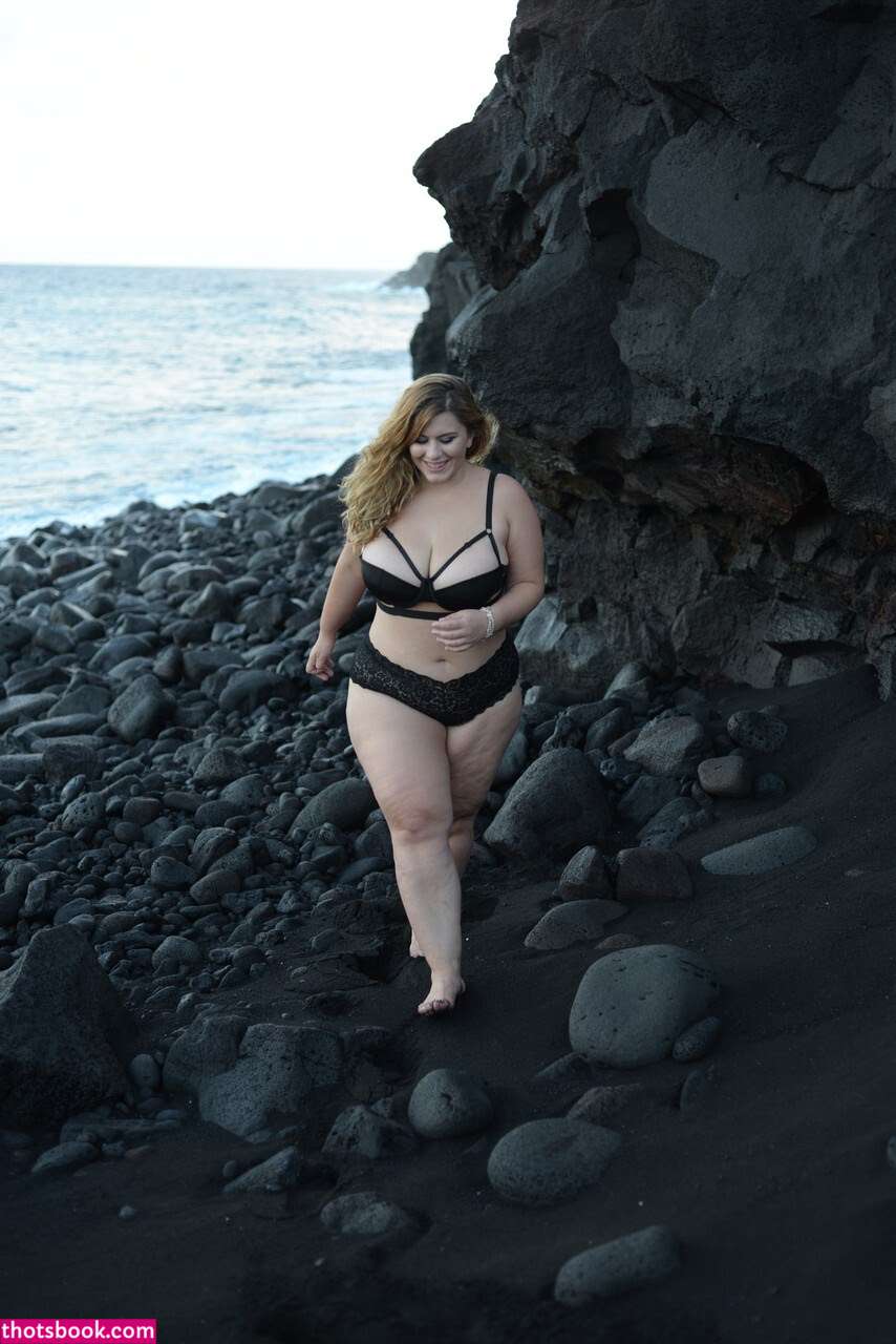 London Andrews Photo #307