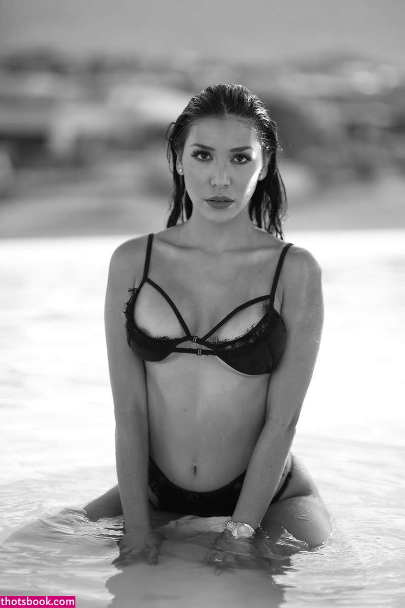 Lizzy Acosta Photo #75