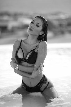 Lizzy Acosta Photo #80