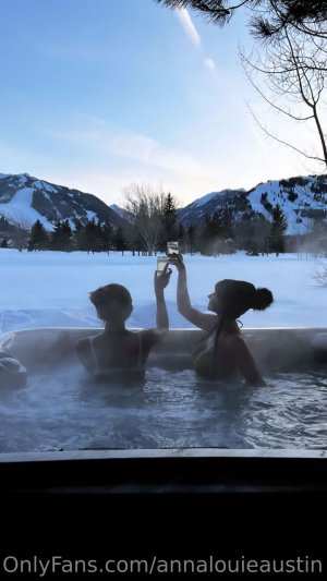 Anna Louise Photo #71