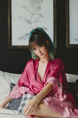 parisbush Photo #101