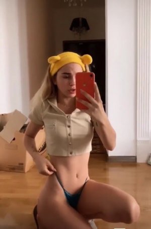 Maryana Ro Photo #69