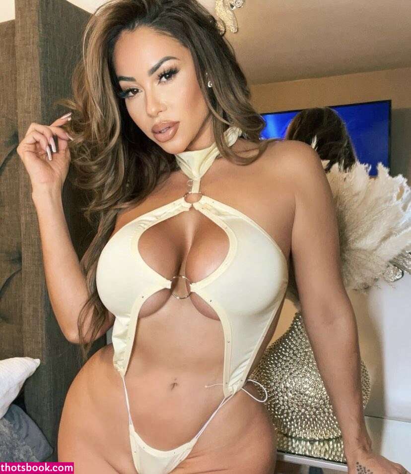 Shantel Tinajero Photo #13