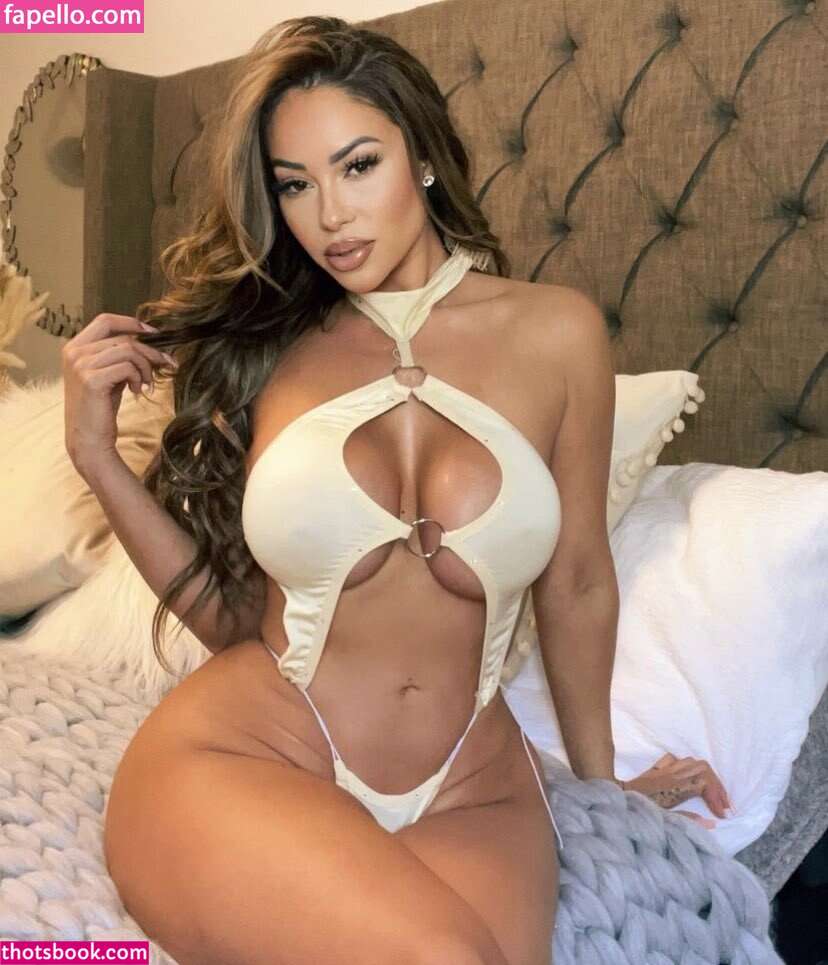 Shantel Tinajero Photo #45