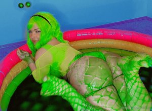 Venomous Dolly Photo #17